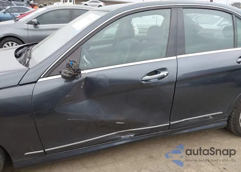 2013 Mercedes-Benz C 250 Sport from USA, damaged, VIN WDDGF4HBXDA770707